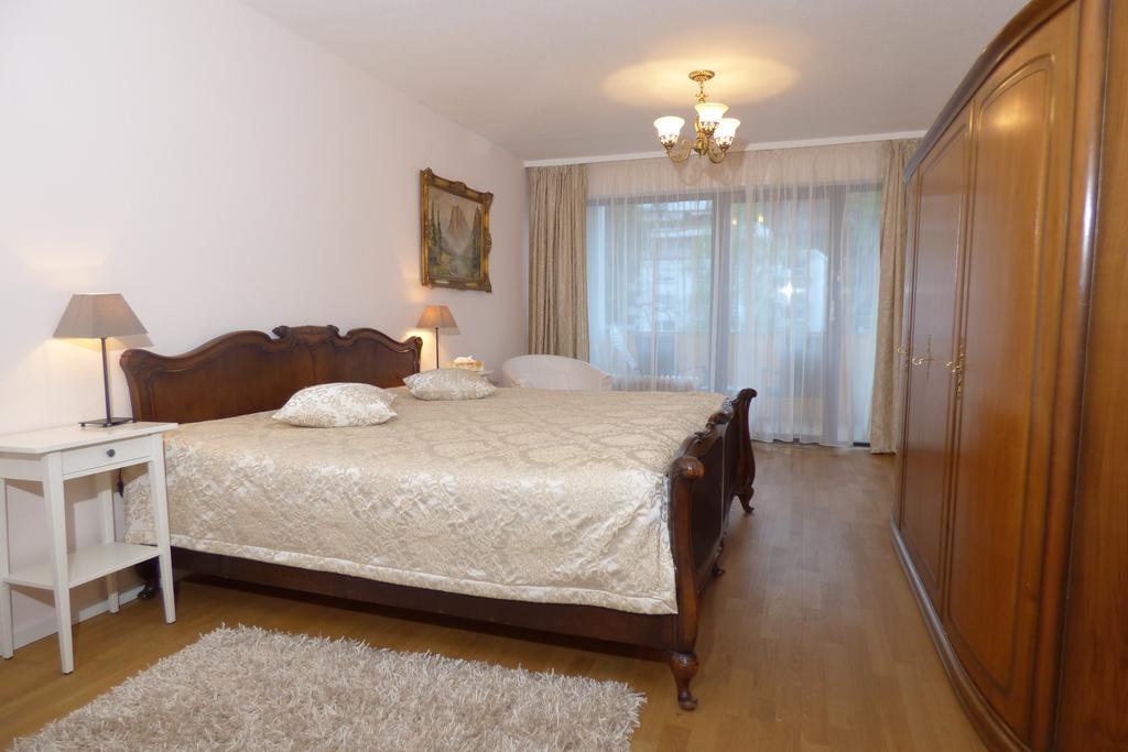 Colibri Apartment Baden-Baden Eksteriør billede