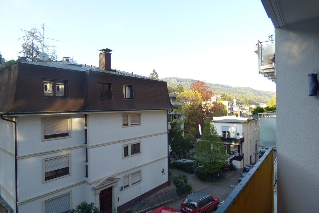 Colibri Apartment Baden-Baden Eksteriør billede
